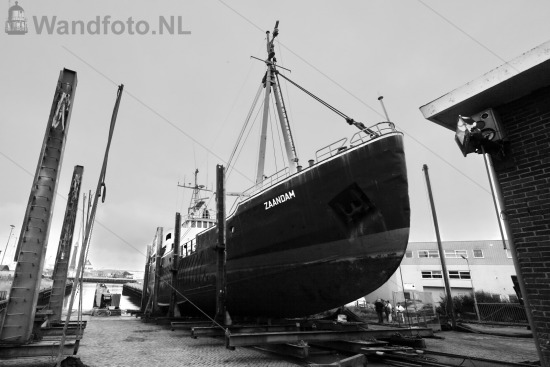 Scheepshelling van Laar, IJmuidenKorpsschip Zaandam van Zeekade
