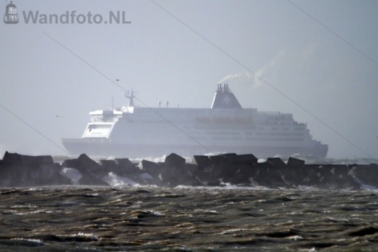 Cruiseferry King Seaways in stormweer