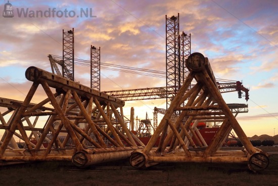 Zonsondergang met de Seajacks Scylla