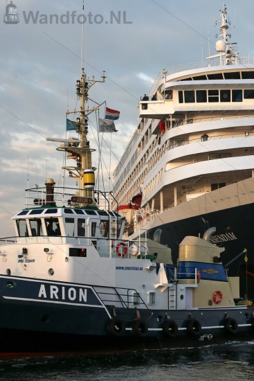 Eerste aankomst HAL cruiseschip Prinsendam