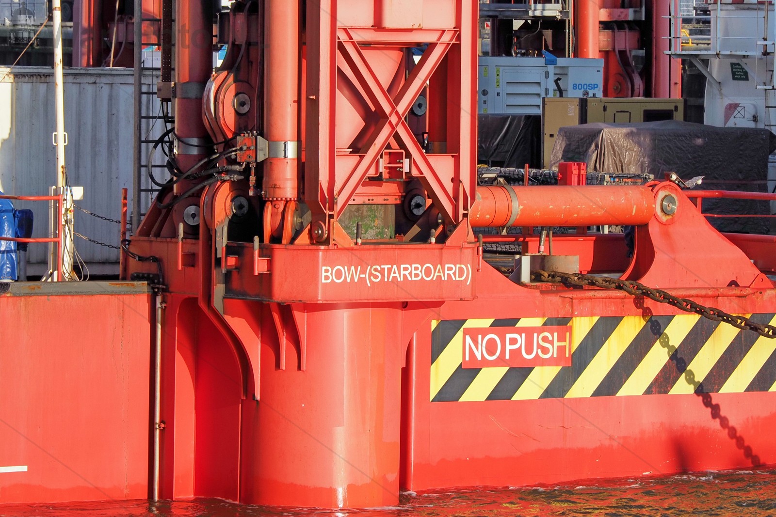 Aankomst platform Wavewalker 1