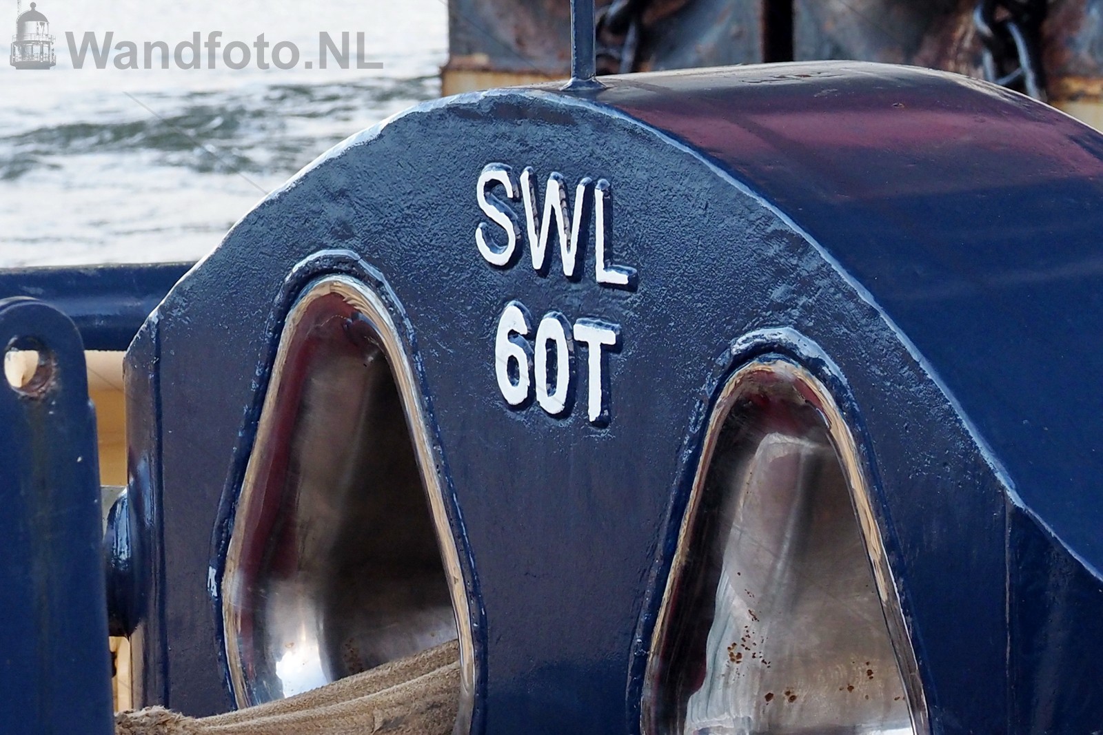 Booreiland Prospector 1 vertrekt naar zee