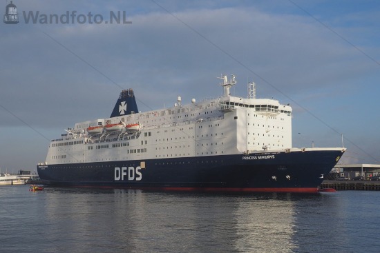 Felison Terminal |
Cruiseferry Princess Seaways in nieuwe kleur