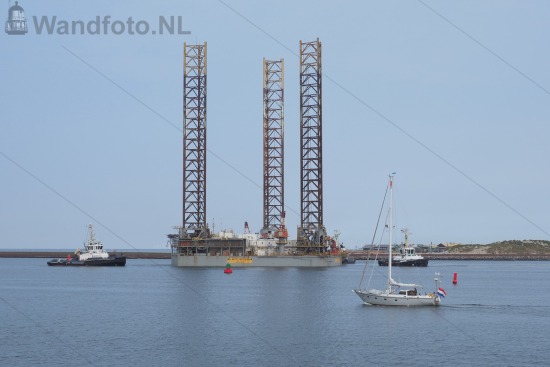 Verplaatsen booreiland Atlantic Rotterdam