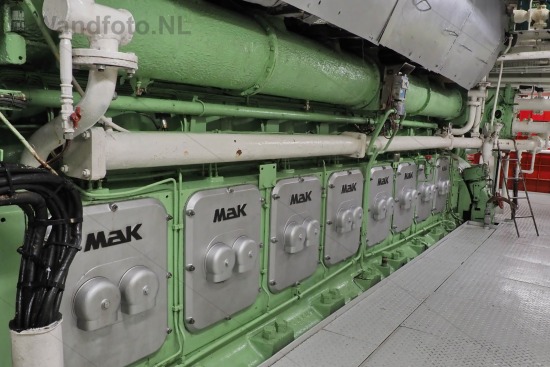 Machinekamer - Hoofdmotoren