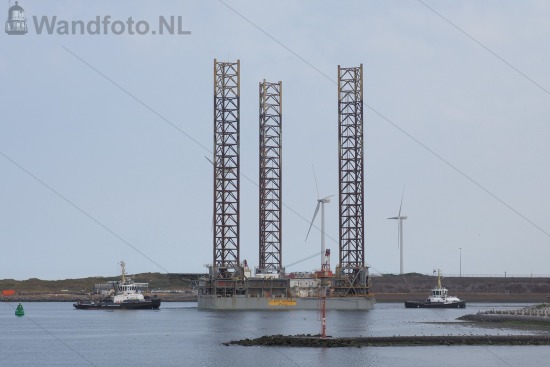 Verplaatsen booreiland Atlantic Rotterdam