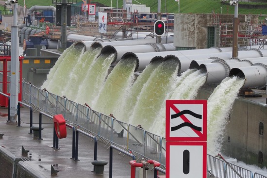 Tijdelijke pompen Steigerweg - Loswal