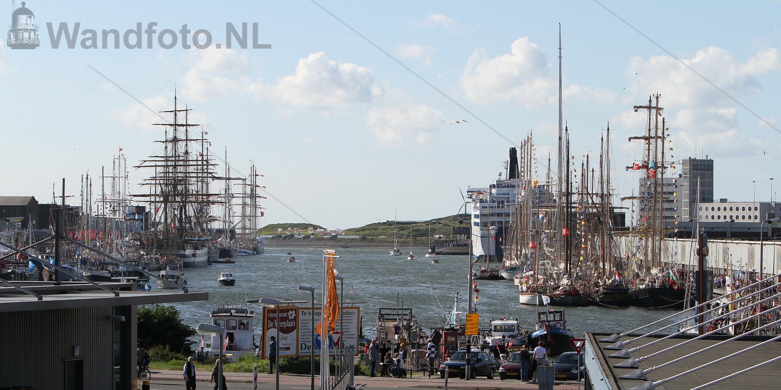 Pre-Sail 2010, IJmuidenFoto Ko van Leeuwenkvl_20100818_9555w.J