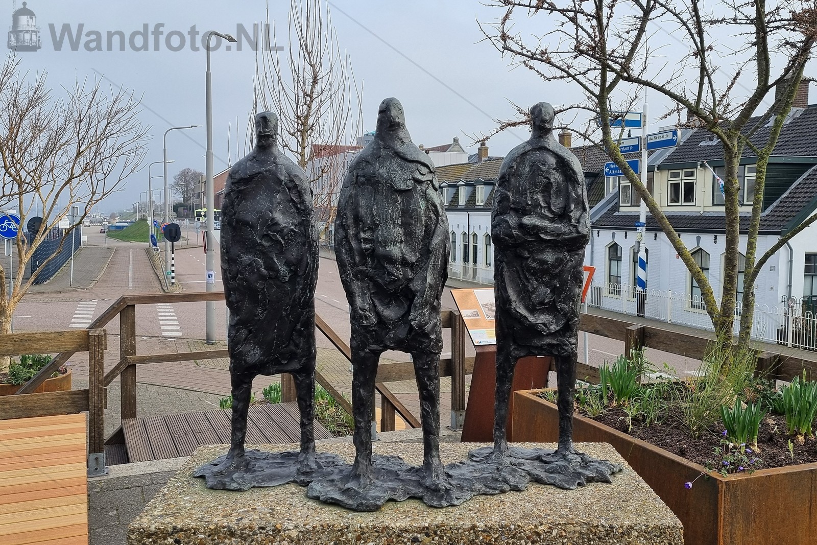 Beeld Kanaalgravers, Sluisplein, IJmuiden
