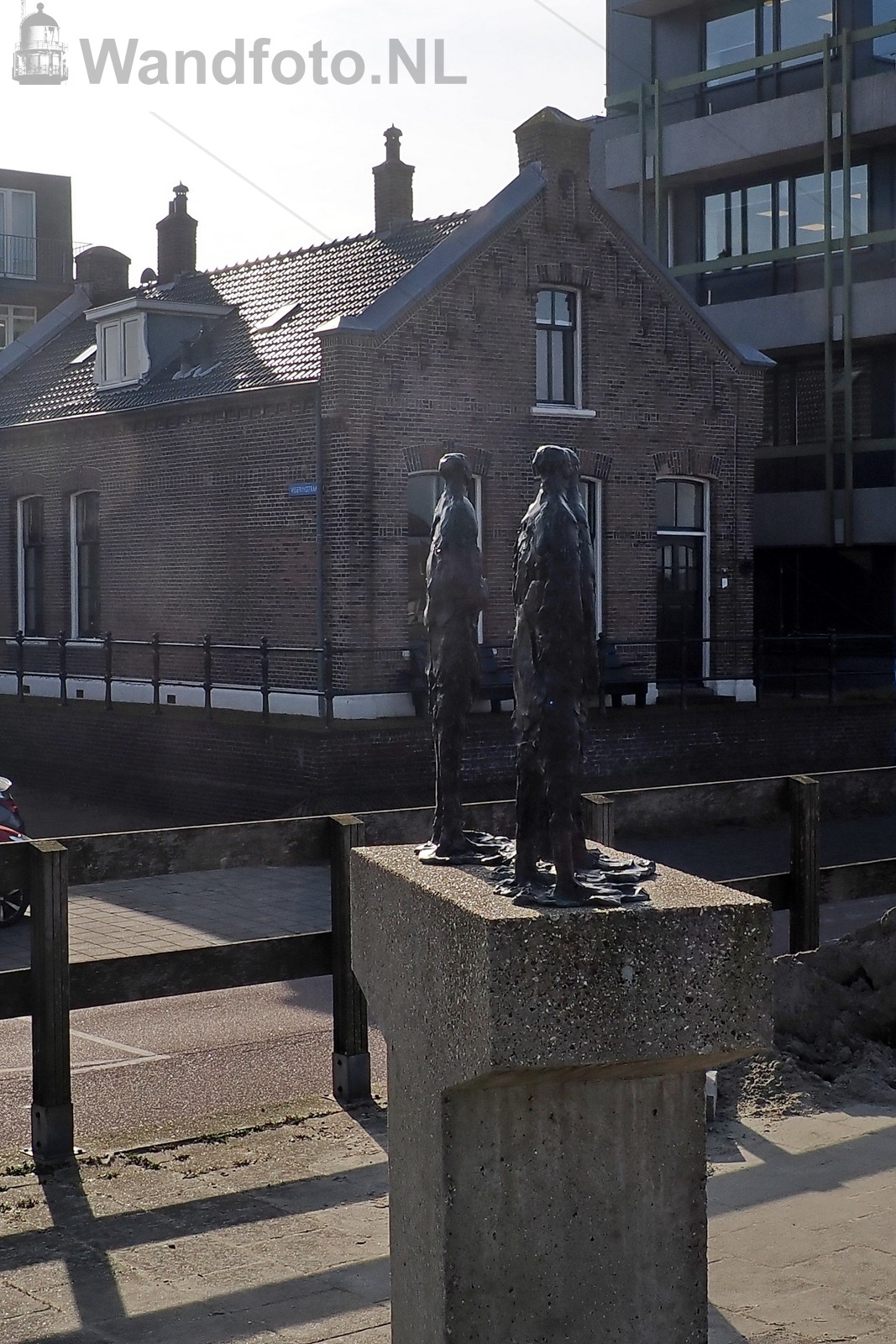 Beeld Kanaalgravers, Sluisplein, IJmuiden