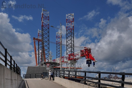 Offshore Support Vessel Boreas, Zeesluis IJmuiden, IJmuiden