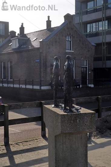 Beeld Kanaalgravers, Sluisplein, IJmuiden