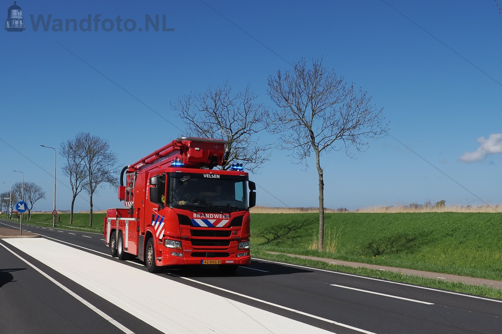 Brandweer Velsen-Zuid naar Amsterdam