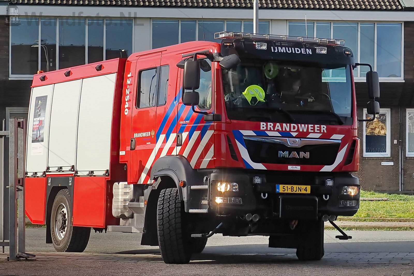 Tankautospuit 12-2540