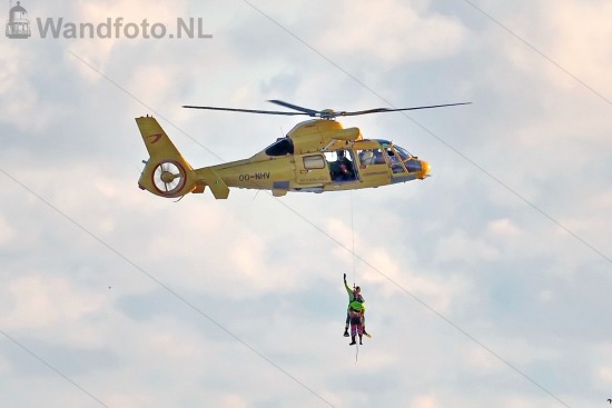 Hoisoefening IJRB met helikopter NHV