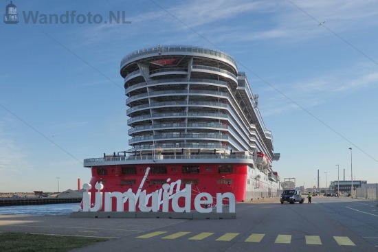Cruiseschip Valiant Lady