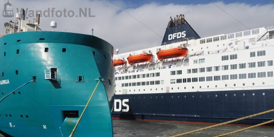 Aankomst cruiseferry King Seaways tijdens windkracht 7