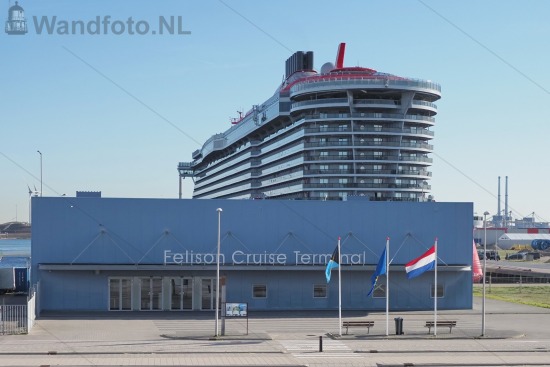 Cruiseschip Valiant Lady
