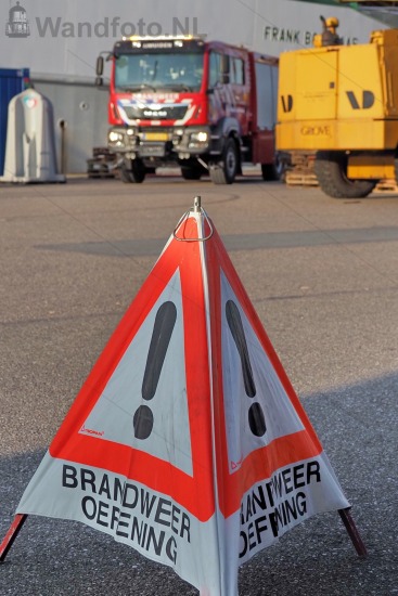 Brandweeroefening hektrawler