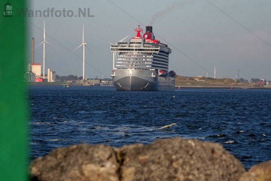 Vertrek bij cruiseschip Valiant Lady