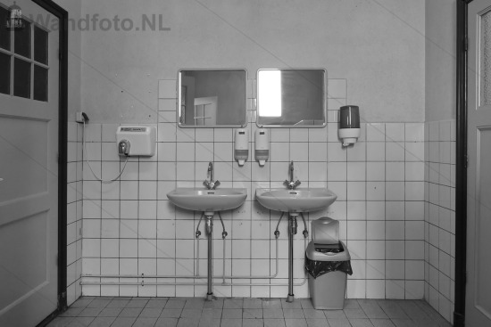 Toilettenfoto-2-JA--20857-bw.JPG