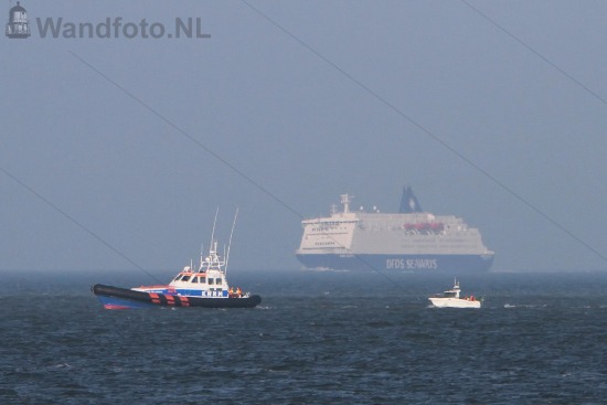 --SECTIES, --archiefsectie, --datum, --hulpdiensten, --locaties, --maritieme fotografie, --nld-landcode, --soort-foto, --transport-scheepvaart, --transport-scheepvaart-knrm, --transport-scheepvaart-rederijen, --transport-transport, -DONATIEFOTO, 2014-jaar, FotoKvL, Wandfoto-NL, buitenhaven, europa-continent, horizon, hulpdiensten-knrm, ijmond-regio, ijmuiden-plaats, inci-no, kennemerland-regio, knrm, knrm-reddingboot, koninklijke nederlandse redding maatschappij, nederland-land, noord-holland-provincie, noordzee, rederij dfds seaways, upload-20260831, velsen-gemeente